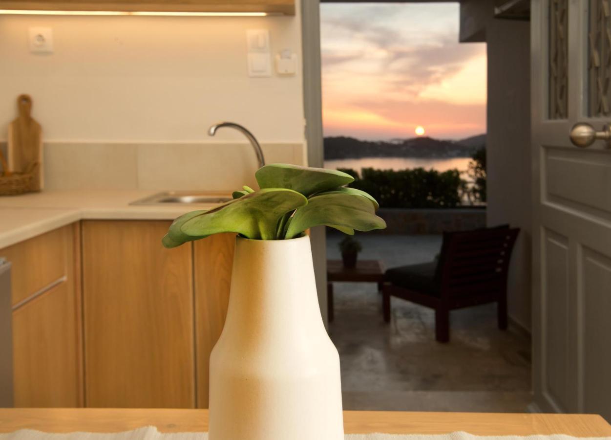 Horizon Hotel Kalymnos Myrties エクステリア 写真